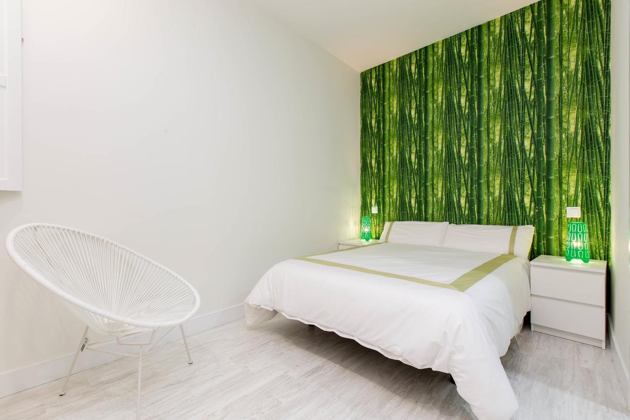 Bookinmadrid Com - Cascorro Sq 18 Pax Apartment Bagian luar foto