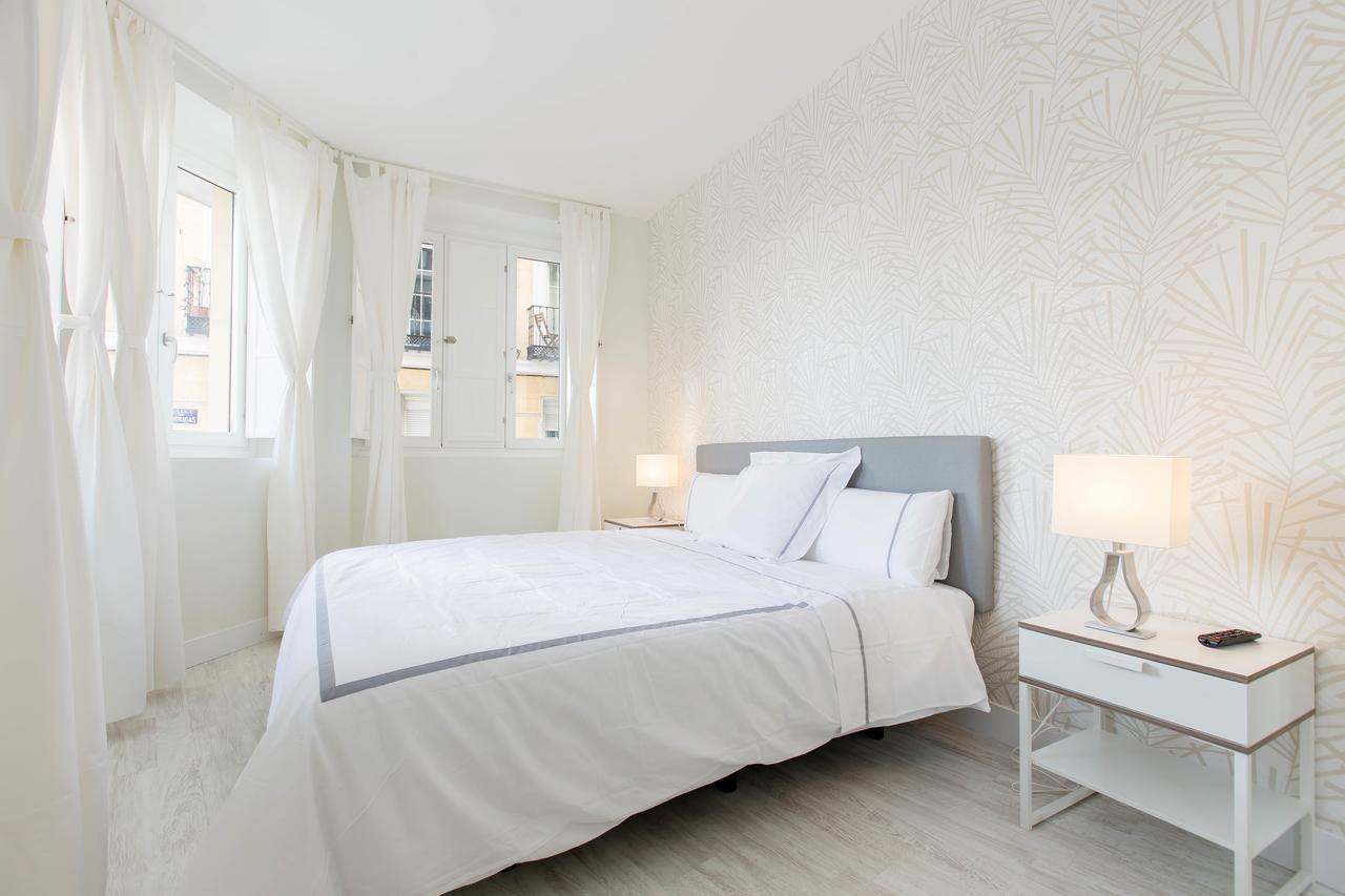 Bookinmadrid Com - Cascorro Sq 18 Pax Apartment Bagian luar foto