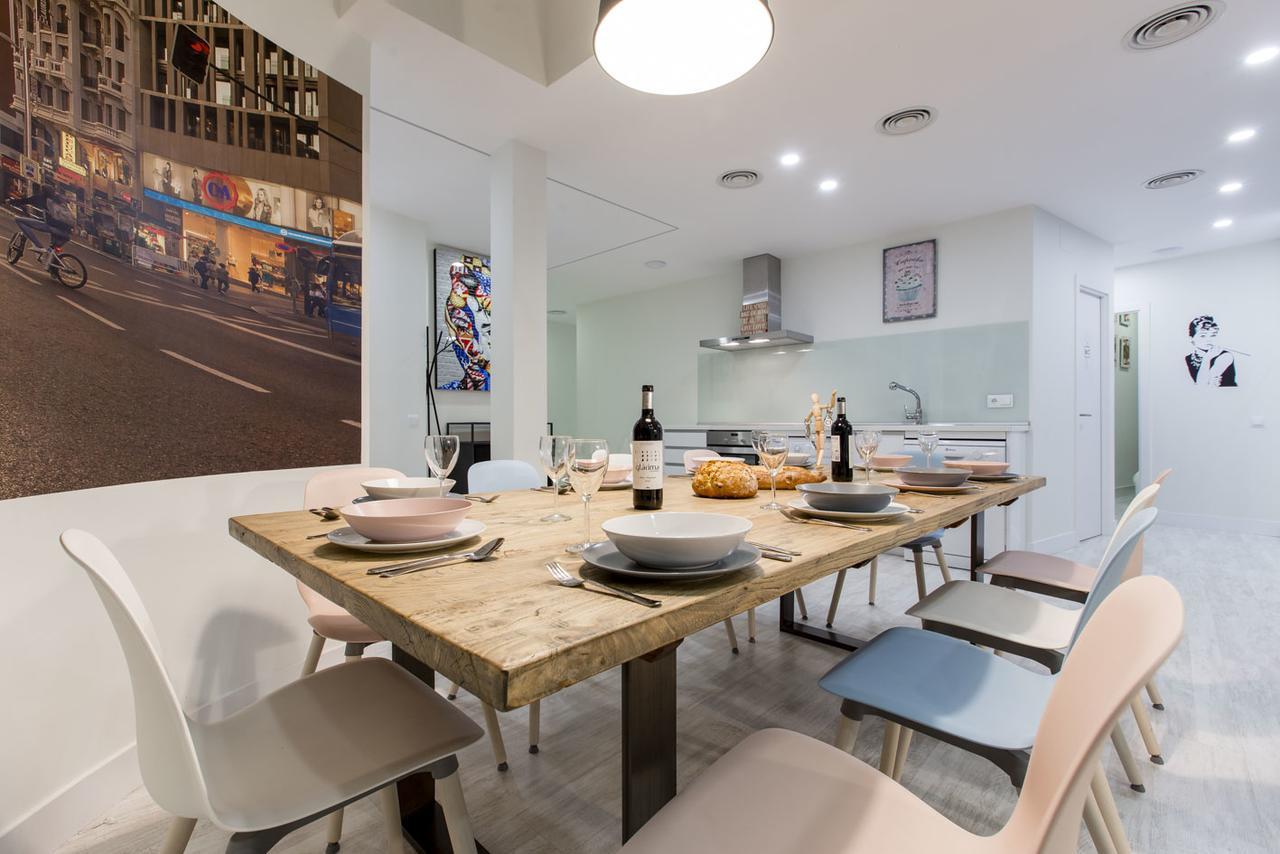 Bookinmadrid Com - Cascorro Sq 18 Pax Apartment Bagian luar foto