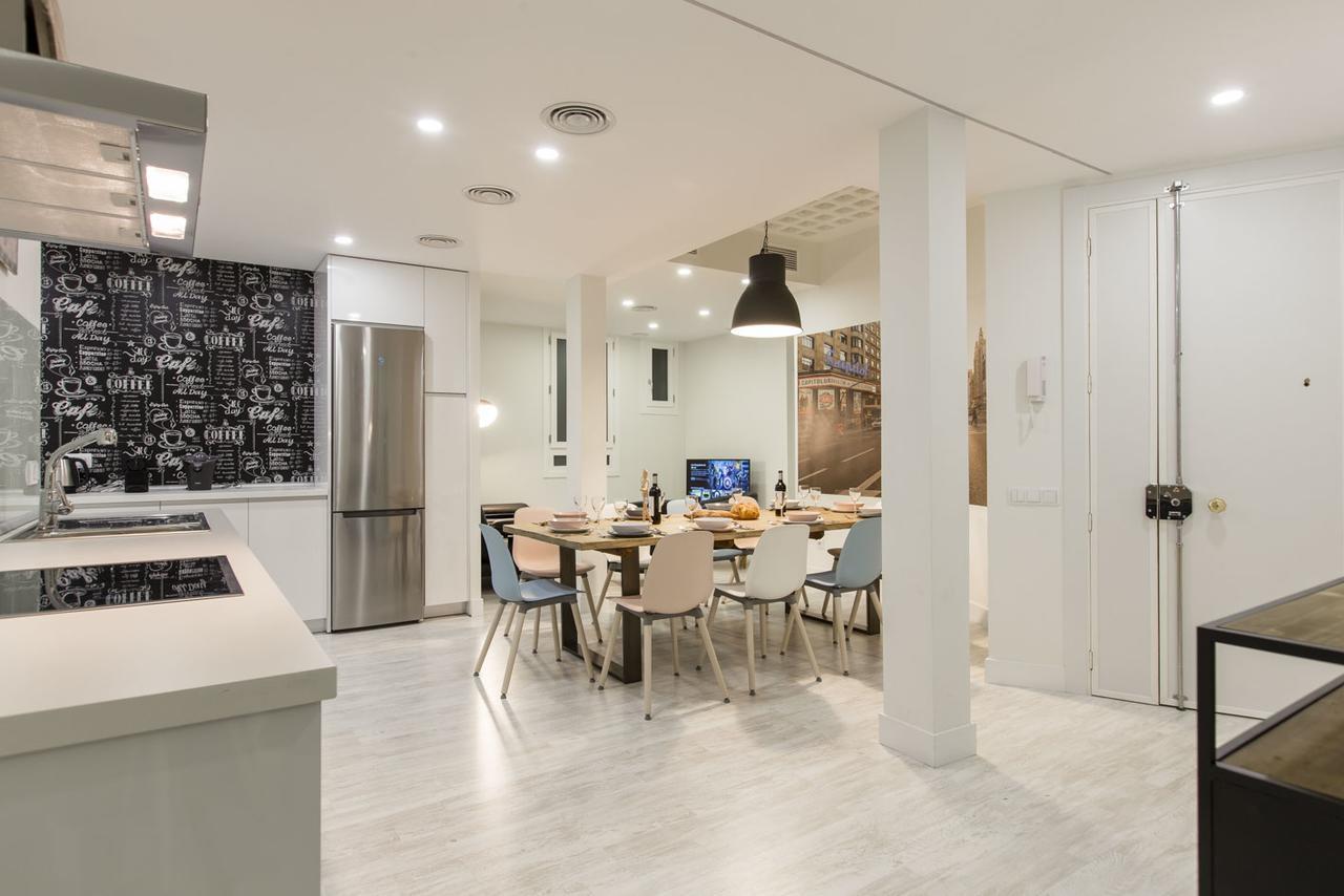 Bookinmadrid Com - Cascorro Sq 18 Pax Apartment Bagian luar foto